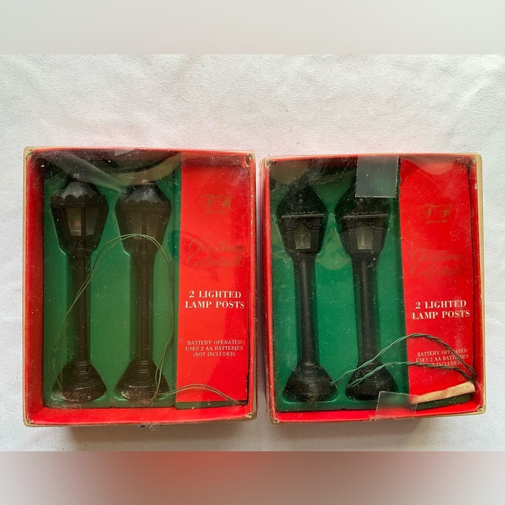 Vintage Lot of 2 Trim a Home Lighted Light Posts Untested Christmas Decor